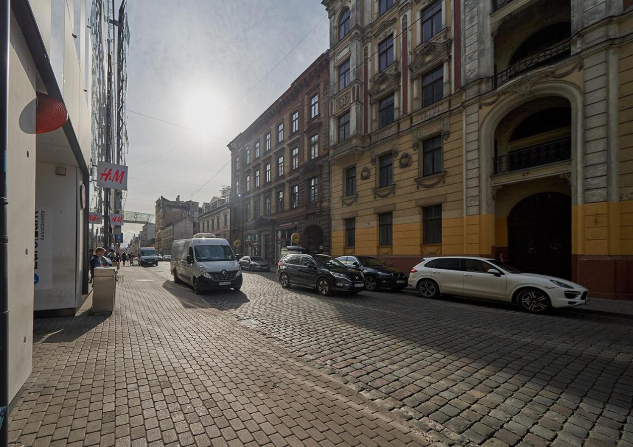 Deco Apartment Riga Luaran gambar